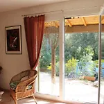 A L'est D'uzes Casa de Férias *