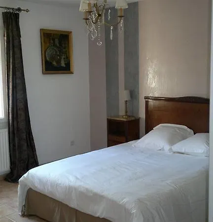 Semesterbostad A L'est D'uzes *