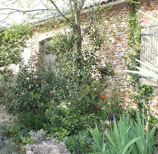 別荘 A L'est D'uzes *